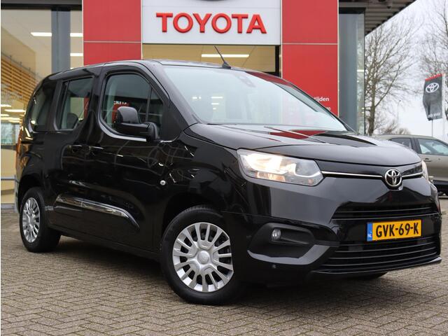 Toyota PROACE CITY Verso 1.2 Turbo Live 7-Persoons Apple Carplay, Android Auto, Cruise Control, Dealer onderhouden!