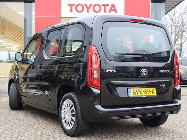 Toyota PROACE CITY Verso 1.2 Turbo Live 7-Persoons Apple Carplay, Android Auto, Cruise Control, Dealer onderhouden!