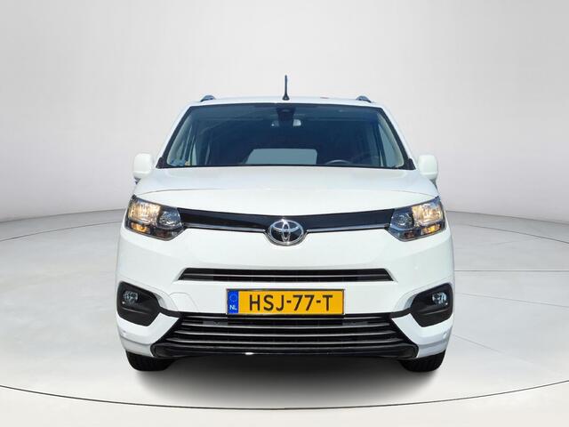 Toyota PROACE CITY Verso 1.2 Turbo Dynamic Long 7p. | Trekhaak | Carplay | Parkeersensoren | 17 inch LM-velgen |