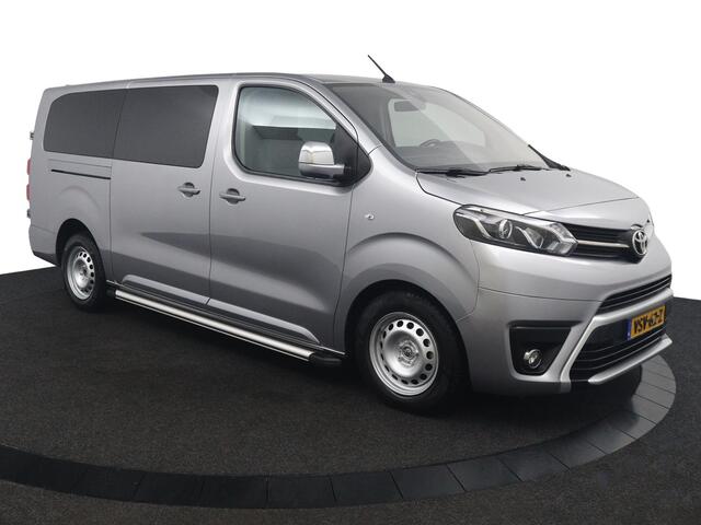 Toyota PROACE Dubbele Cabine Dubbele Cabine 2.0 D-4D 177pk Prof Automaat | Zomerwielen op Lichtmetalen Velgen aanwezig | Lederen Bekleding | Trekhaak | Navigatie | Parkeercamera | 2 Schuifdeuren |