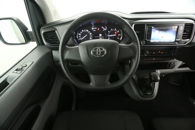 Toyota PROACE 2.0 D-4D L2H1 145PK Airco Cruise Carplay Parkeersensoren 3 Persoons Elektrpakket