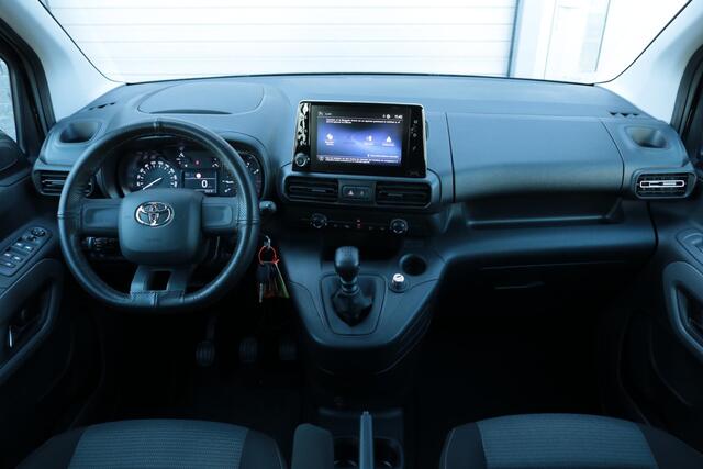 Toyota PROACE CITY Verso 1.2 Turbo Live Long 7-Persoons, , All season banden, Parkeersensoren