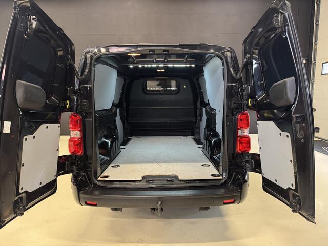 Toyota PROACE Worker 2.0 D-4D Professional Long 177pk Automaat | 2x elektr. schuifdeuren | Head-Up | Camera | Stoelverwarming | Dodehoek | 17'' LMV
