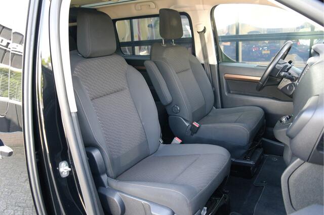Toyota PROACE Worker 2.0 D-4D Dynamic Long DC Verso Automaat | Cruise | Carplay | Pano | Trekhaak | 5-Zitplaatsen