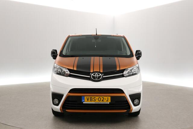 Toyota PROACE 2.0 D-4D L3H1 | DC | 5-Zits | Airco | Cruise | Navi | Camera | Trekh. | Parkeersens. | Stoelverw.