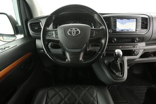 Toyota PROACE 2.0 D-4D L3H1 | DC | 5-Zits | Airco | Cruise | Navi | Camera | Trekh. | Parkeersens. | Stoelverw.