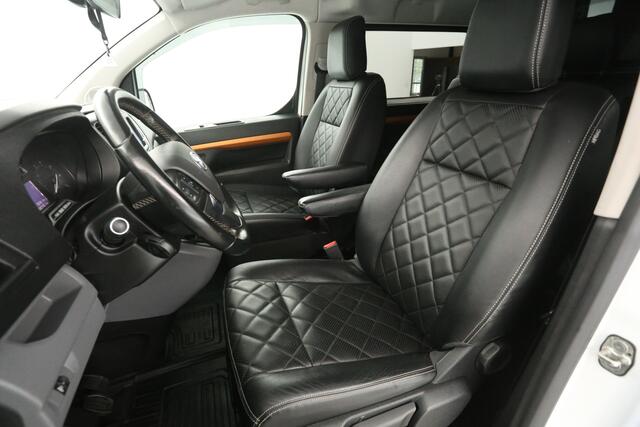 Toyota PROACE 2.0 D-4D L3H1 | DC | 5-Zits | Airco | Cruise | Navi | Camera | Trekh. | Parkeersens. | Stoelverw.