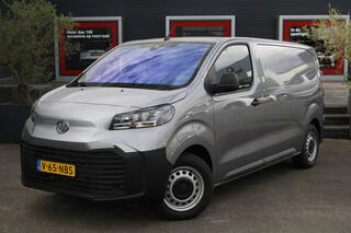 toyota-proace-electric-worker-chall