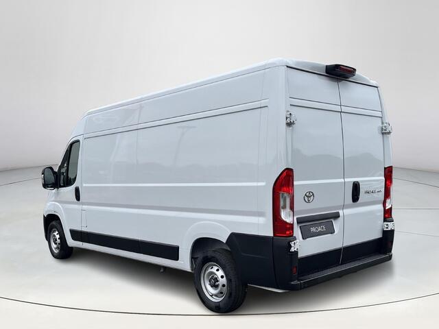 Toyota PROACE Max 2.2 D-4D L3H2 3.5t Challenger
