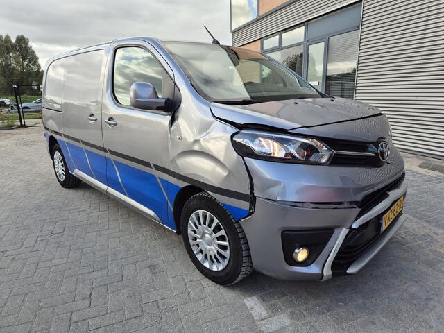 Toyota PROACE Worker 2.0 D-4D Prof 180pk automaat 2x schuifdeur 2500kg trekhaak camera voorschade 3-pers half leder pdc 120.000km l2h1