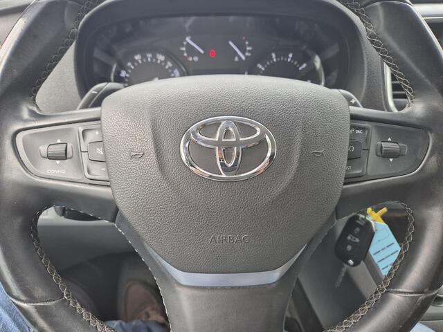 Toyota PROACE Worker 2.0 D-4D Prof 180pk automaat 2x schuifdeur 2500kg trekhaak camera voorschade 3-pers half leder pdc 120.000km l2h1