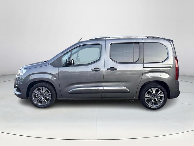 Toyota PROACE CITY Verso 1.2 Turbo Dynamic **NAVIGATIE/ PANORAMADAK/ STOELVERWARMING/ DODEHOEKDETECTIE/ 36 MAANDEN GARANTIE**