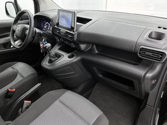 Toyota PROACE CITY Verso 1.2 Turbo Navigator Long WB | 7 zitplaatsen | Unieke auto |