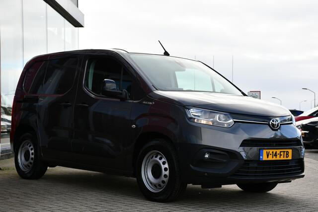 Toyota PROACE CITY Electric Live 50 kWh Automaat 136pk | Navigatie-pakket | Prof. laadruimte betimmering | Parkeersensoren |