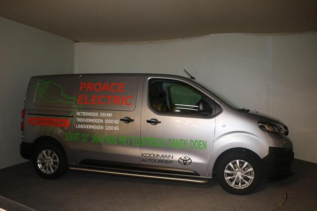 Toyota PROACE Worker 2.0 D-4D Live Trekhaak-Sidebars-Betimmering