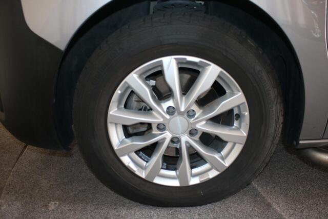 Toyota PROACE Worker 2.0 D-4D Live Trekhaak-Sidebars-Betimmering