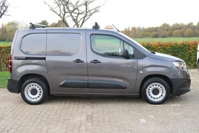 Toyota PROACE CITY 1.5 D-4D Cool Comfort TREKHAAK CRUISE DAKDRAGERS