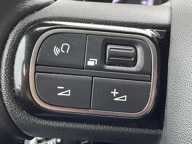 Toyota PROACE CITY Verso 130pk Dynamic Long 7-pers (7 stoelen -Trekhaak - Camera - Keyless Entry - Automatische Airco - Navigatie - Parkeersensoren V+A)