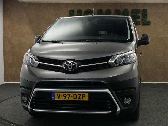 Toyota PROACE Long Worker 2.0 D-4D AUTOMAAT - APPLE CARPLAY/ANDROID AUTO - NAVIGATIE - GRIJS KENTEKEN - BTW-AUTO - CRUISE CONTROL - WAND EN VLOERBEKLEDING - PARKEERSENSOREN VOOR EN ACHTER - ACHTERUITRIJCAMERA - 360 GRADEN CAMERA