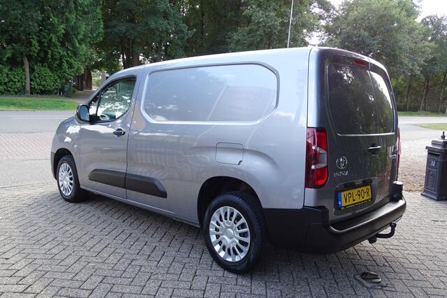 Toyota PROACE CITY 1.5 D-4D Live Long 131 PK NAVI PDC TREKHAAK 1e eig