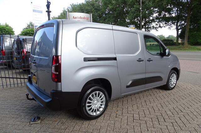 Toyota PROACE CITY 1.5 D-4D Live Long 131 PK NAVI PDC TREKHAAK 1e eig