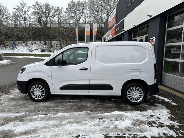 Toyota PROACE CITY 1.2 Turbo Prof 3 Persoons/Carplay/Airco/Park.sen/Camera Eurorepar