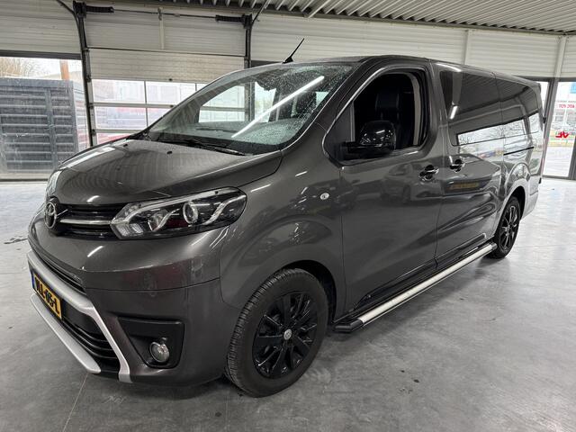 Toyota PROACE Worker 2.0 D-4D Black Line Long DC | RIJKLAAR | NAP | BOM VOLLE BUS!
