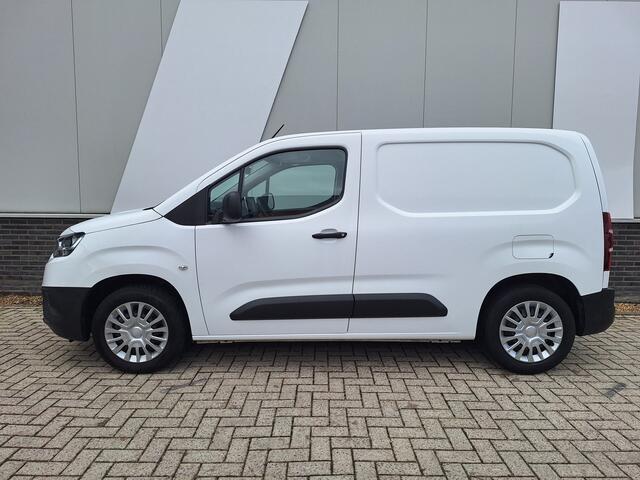 Toyota PROACE CITY 1.5 D-4D Professional Automaat 130pk Trekhaak PDC v+a Dode hoek detectie Navi Cam