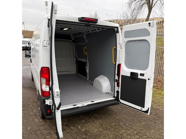 Toyota PROACE Max 2.2 D-4D L3H2 3.5t Challenger BPM VRIJ