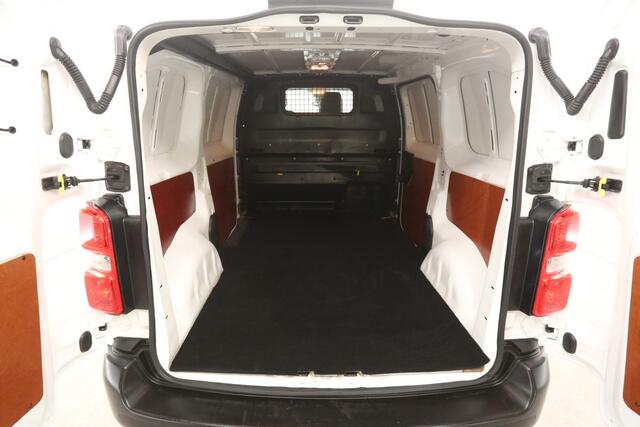 Toyota PROACE Electric Worker Standard Range L2H1 50 kWh | SOH 94% | Snelladen | Airco | Cruise | 3-Zits | Carplay | Navigatie