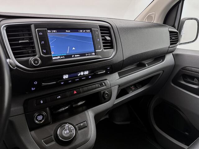 Toyota PROACE Worker 2.0 D-4D Professional Long 177pk Automaat Dubbele schuifdeur Trekhaak 2500kg Navigatie