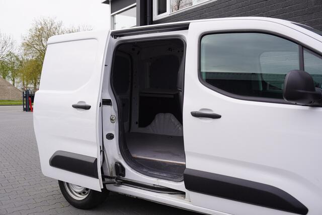 Toyota PROACE CITY 1.5 D-4D EURO 6 - Airco - Cruise - PDC - ¤ 13.900,- Excl.