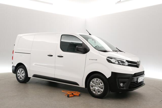 Toyota PROACE Electric 75 kWh L2H1 | Snelladen | SOH 93% | Airco | Cruise | 3 Zits | Carplay | Navi