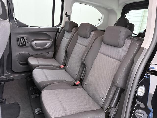 Toyota PROACE CITY Verso Electric AUT. 7persoons !Active Long Navi Camera Trekhaak Klapraam-in-klep PDC-a+v LM Dual-ECC 2-Schuifdeuren Cruise ESP Bordherkenning ABS Connect Visio Park 1 Smartphone-Oplader Dakrails Priv.Glas 50 kWh 3 fase 11kw lader ! Orig. NLse auto 1