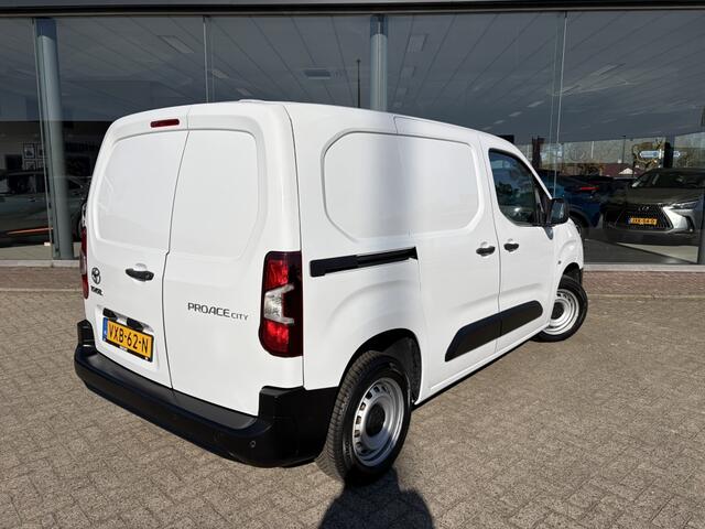 Toyota PROACE CITY 1.5 D-4D Live | Parkeersensoren v/a | Apple Carplay/Android auto