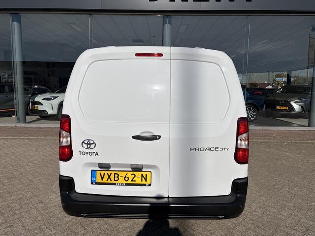 Toyota PROACE CITY 1.5 D-4D Live | Parkeersensoren v/a | Apple Carplay/Android auto