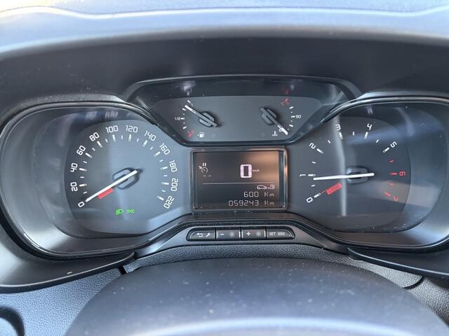 Toyota PROACE CITY 1.5 D-4D Live | Parkeersensoren v/a | Apple Carplay/Android auto