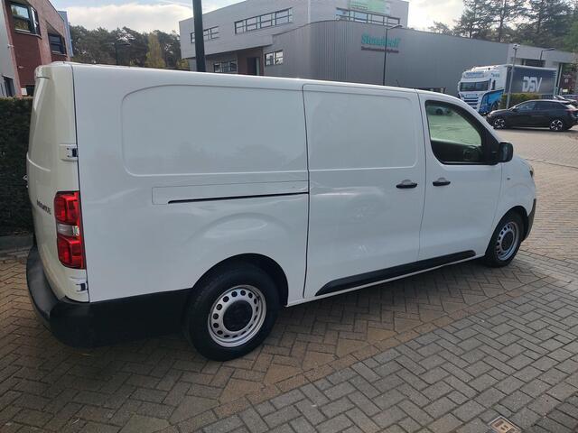 Toyota PROACE Worker 2.0 D-4D Live Long 3-Persoons Airco PDC Lane-Assist