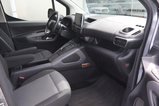 Toyota PROACE CITY Verso Electric Dynamic Long 50 kWh 7p. NL- Auto!! Dode Hoek I Camera I Keyless E+S -- Tweede Pinksterdag geopend van 11.00 t/m 16.00 --