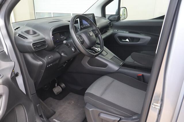 Toyota PROACE CITY Verso Electric Dynamic Long 50 kWh 7p. NL- Auto!! Dode Hoek I Camera I Keyless E+S -- Tweede Pinksterdag geopend van 11.00 t/m 16.00 --