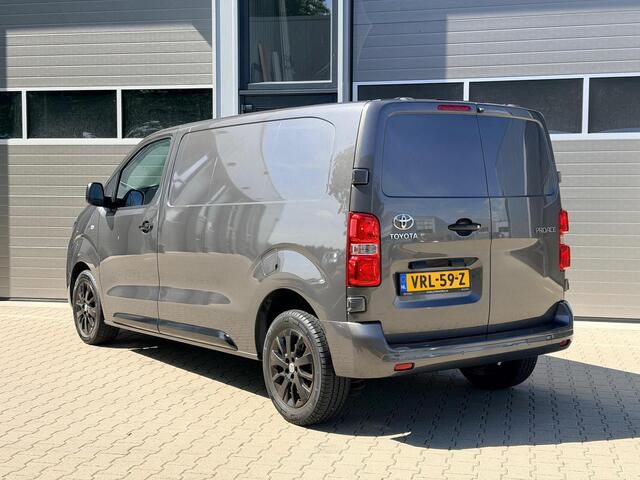 Toyota PROACE Worker 2.0 D-4D 145pk Black Line L1 | Cruise control | Climate control | Camera | PDC A