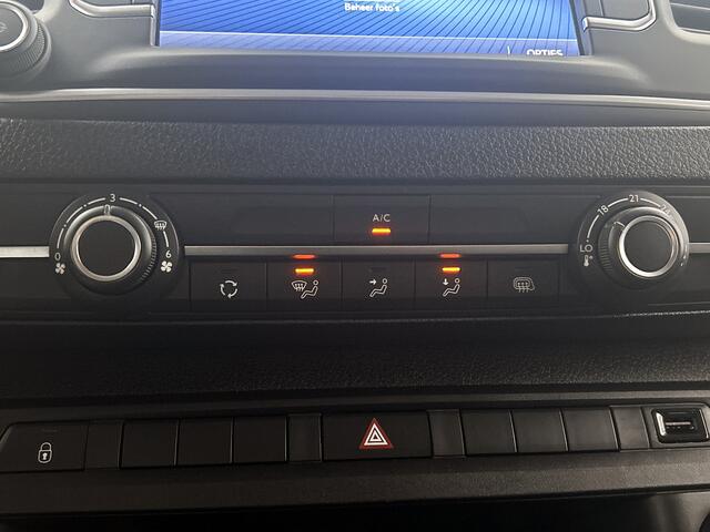 Toyota PROACE Long Worker 2.0 D-4D L2D Challenger DC | Dubbel cabine | Trekhaak | Apple CarPlay/Android Auto | achteruitrijcamera | Parkeersensoren achter | Betonplex laadvloer |