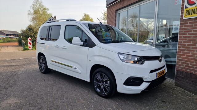 Toyota PROACE CITY Verso 1.2 Turbo Dynamic Automaat 5 Pers, Cruise control, Trekhaak