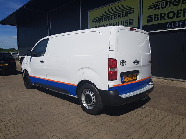 Toyota PROACE Worker 1.5 D-4D L2 Navigator