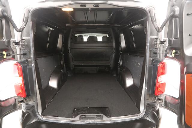 Toyota PROACE 2.0 D L3H1 | Marge | DC | 6 Zits | Airco | Camera | Cruise | Trekhaak | 2xSchuifdeur | Carplay
