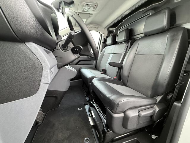 Toyota PROACE Electric Worker 136PK Automaat 3-Persoons Navi Apple Carplay Android Auto Airco Pdc DAB Bluetooth Cruise Control Regen-Lichtsensor Betonplex Vloer Wandbetimmering Schuifdeur Origineel Nederlandse Auto Dealeronderhouden