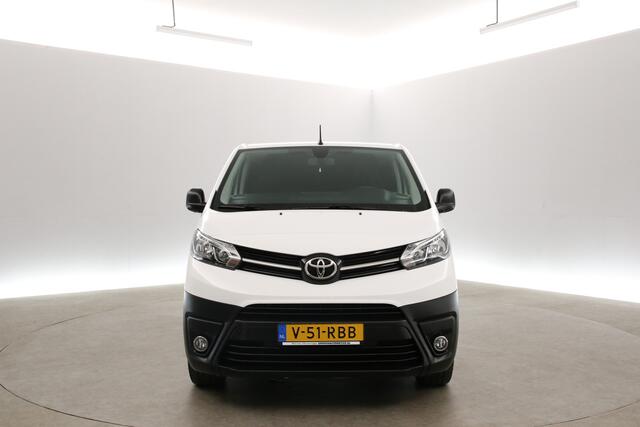 Toyota PROACE 2.0 D-4D Navigator Long L3H1 | DC | 6 Zits | Airco | Cruise | Trekhaak | Parkeersens.