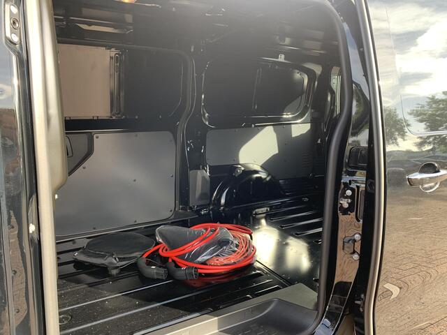 Toyota PROACE Electric Worker Professional Extra Range Long L2 75 kWh / Parkeersensoren / Apple Carplay & Android Auto / Cruise Control / Navi /