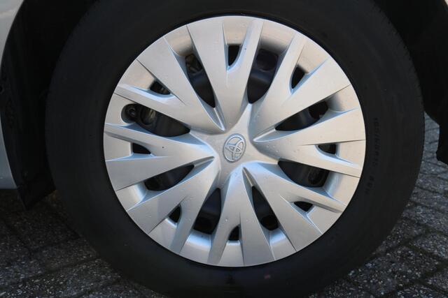 Toyota PROACE Electric Worker Live Extra Range 75 kWh