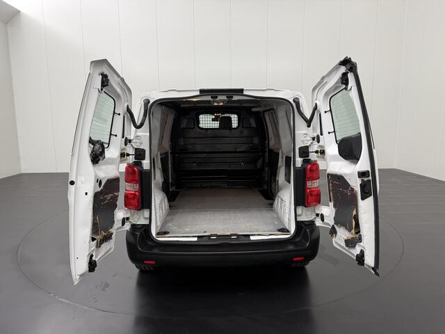 Toyota PROACE Lang 75KWh | Elektrisch | Navigatie | Multimedia | Airco | 3-Zits |